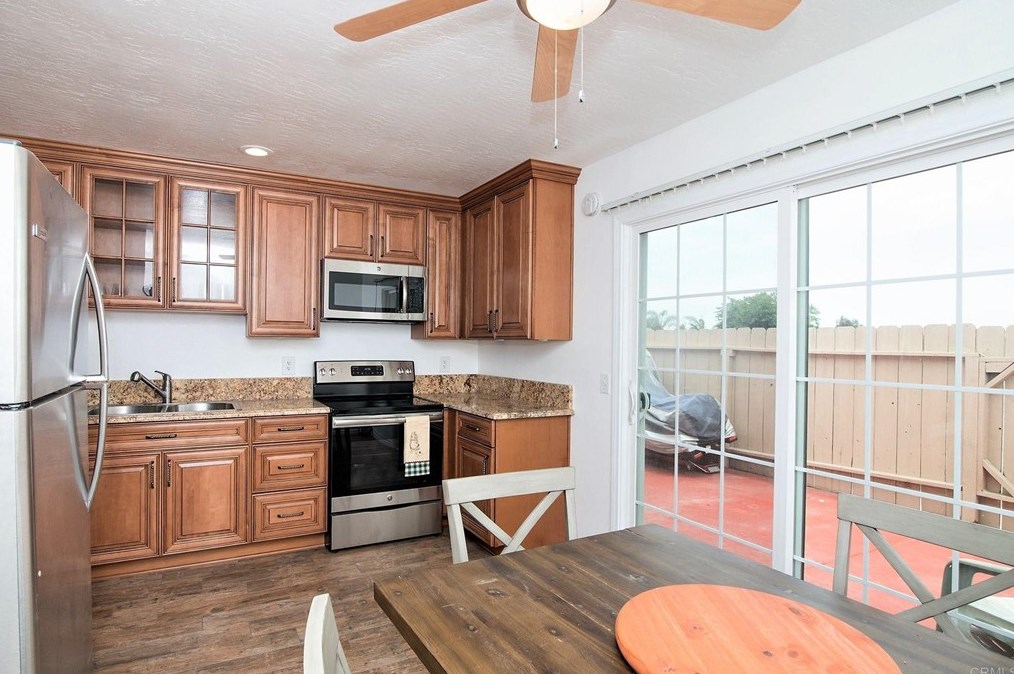 455 Anna Linda Pl, Chula Vista CA  91911-4834 exterior