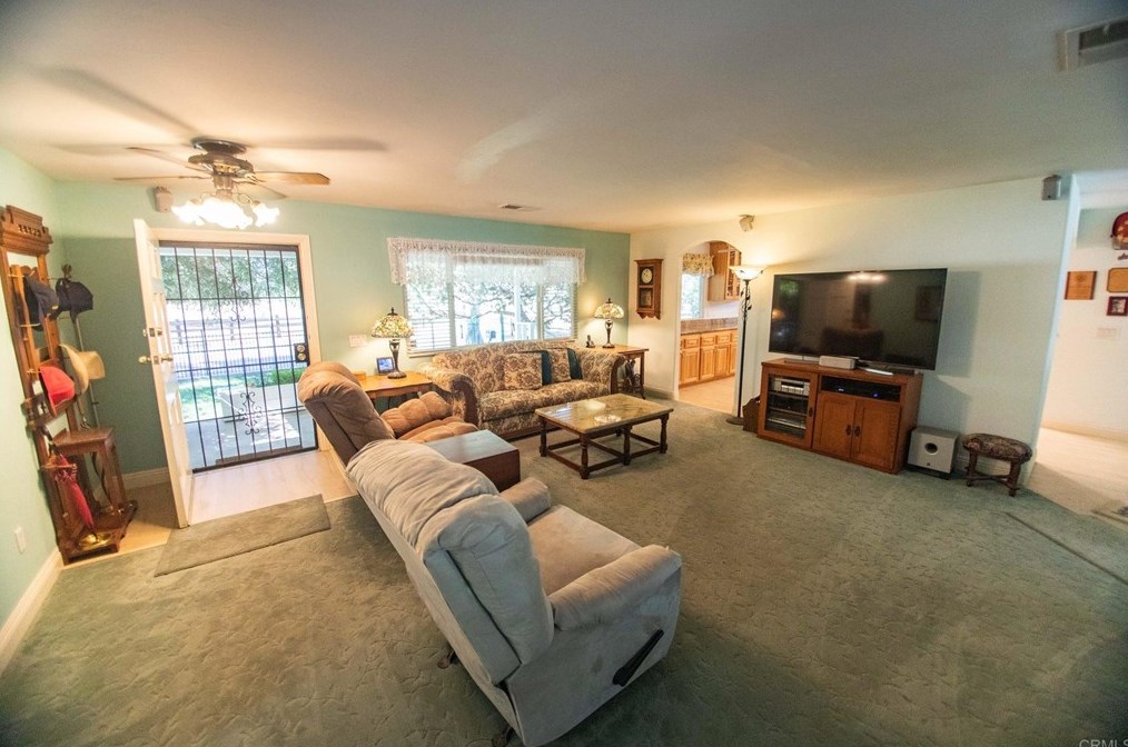 12836 Willow Rd, Lakeside, CA 92040