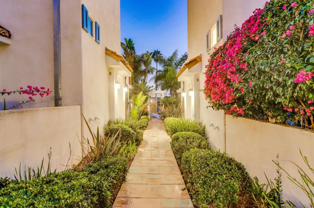 4844 Coronado Ave, San Diego, CA 92107-3316
