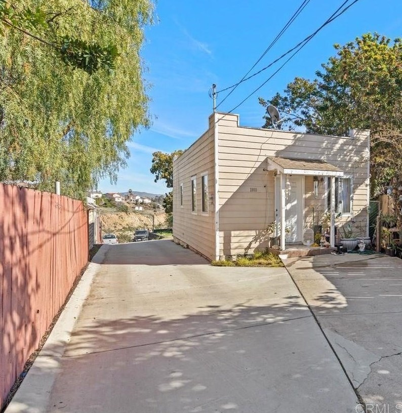 2955 Baker Pl, National City, CA 91950