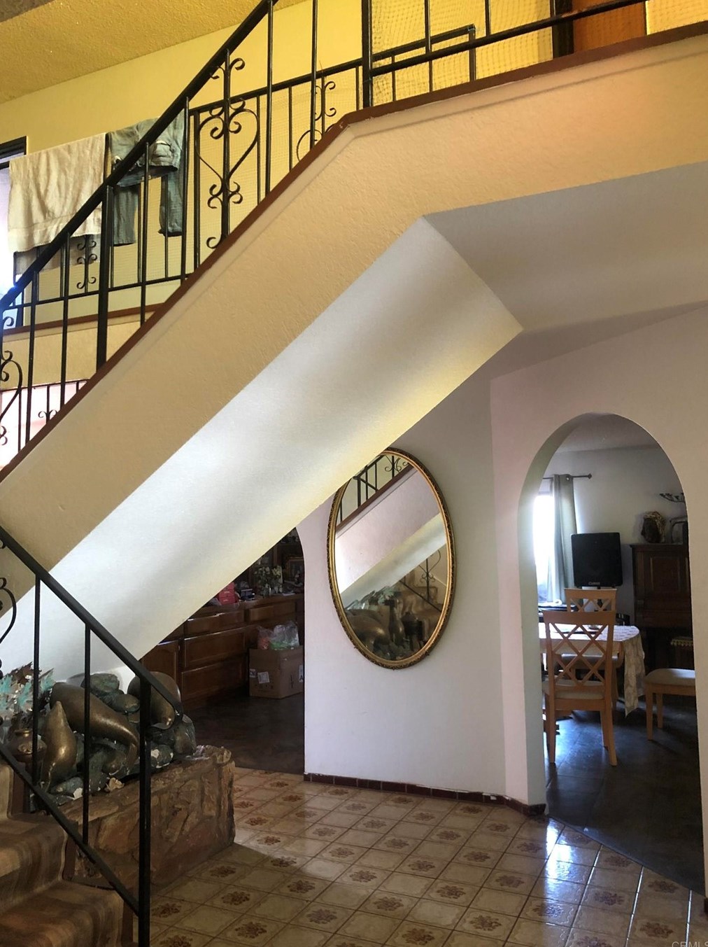 3110 Stoney Oak Dr, Spring Valley, CA 91978-2320