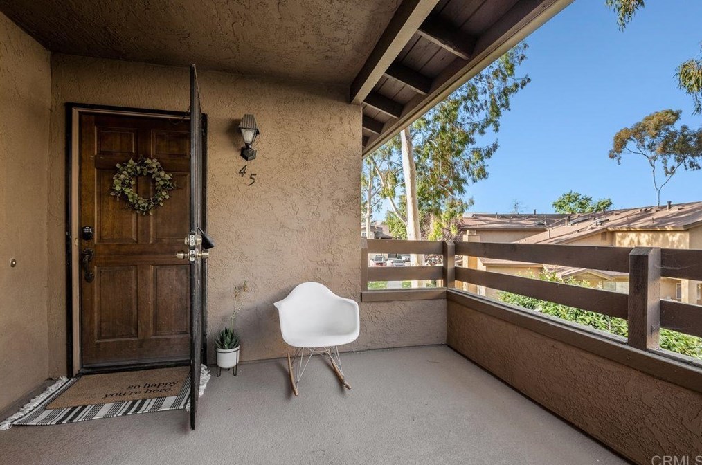 8640 Mission San Carlos Dr, Santee, CA 92071-6337