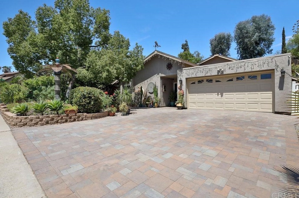 1624 Pepper Dr, El Cajon, CA 92021