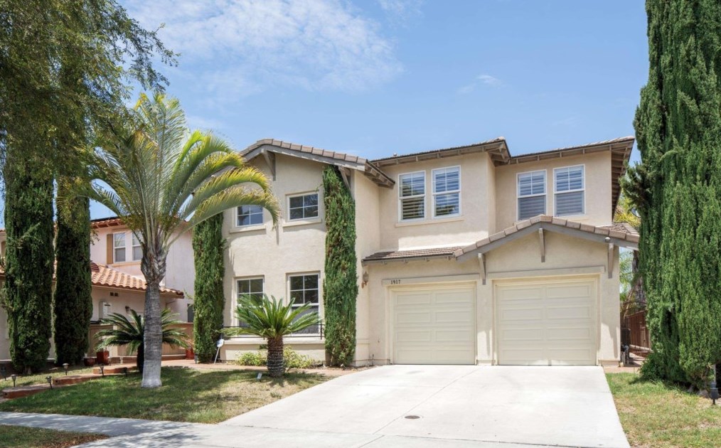 1917 Lagrange Rd, Chula Vista, CA 91913-1689