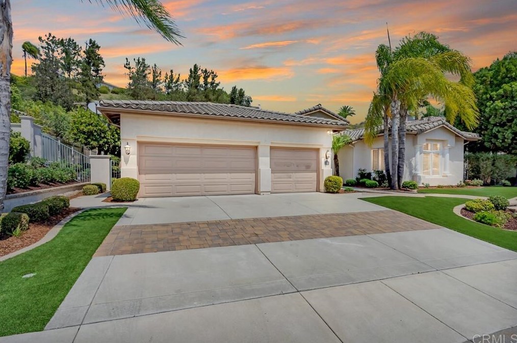 212 Camino Del Postigo, Escondido, CA 92029-7441