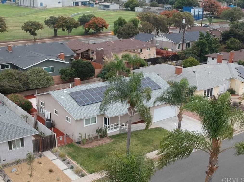 861 Date Ave, Chula Vista CA  91911-1110 exterior