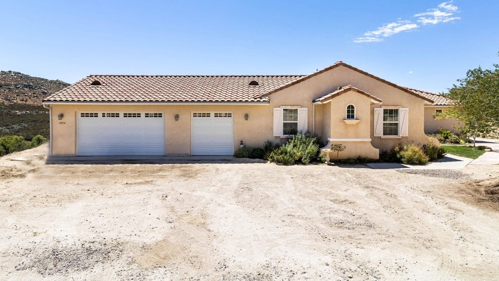 35534 Stagecoach Springs Rd, Pine Valley, CA 91962