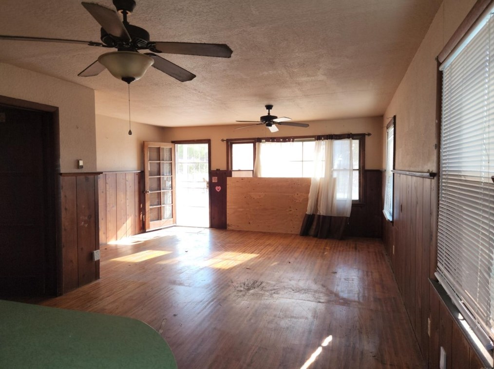 930 S Orange St, Escondido, CA 92025