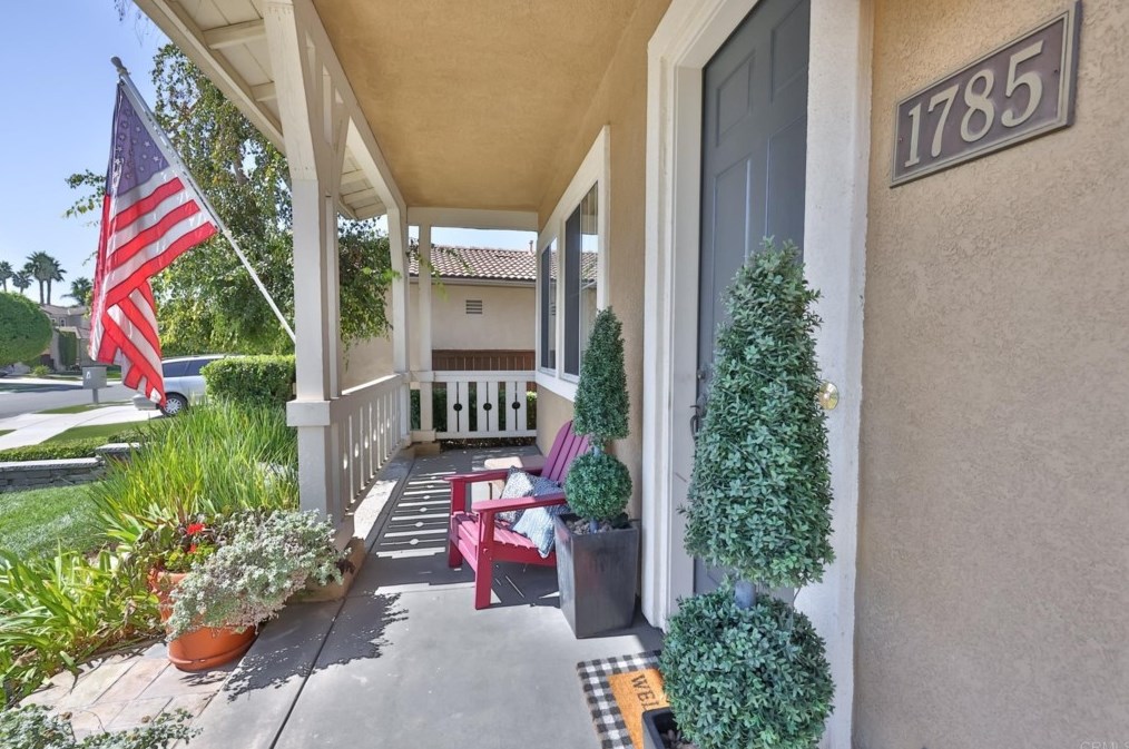 1785 Clover Tree Ct, Chula Vista CA  91913-1553 exterior