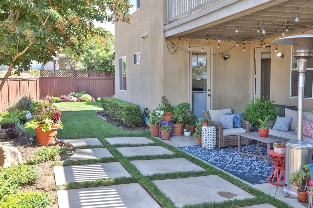 1785 Clover Tree Ct, Chula Vista CA  91913-1553 exterior