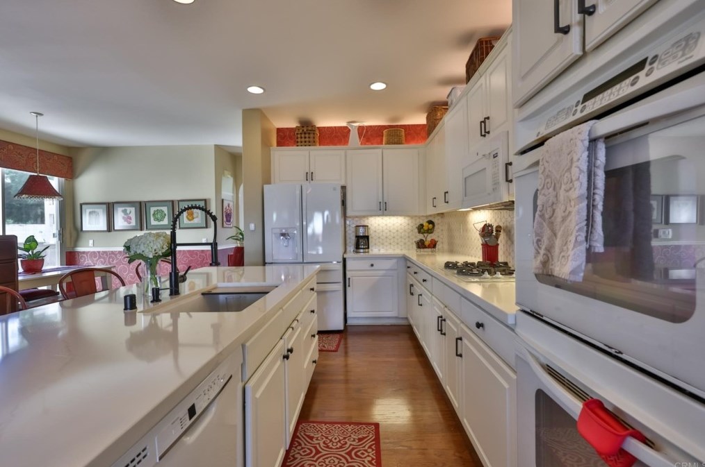 1785 Clover Tree Ct, Chula Vista CA  91913-1553 exterior