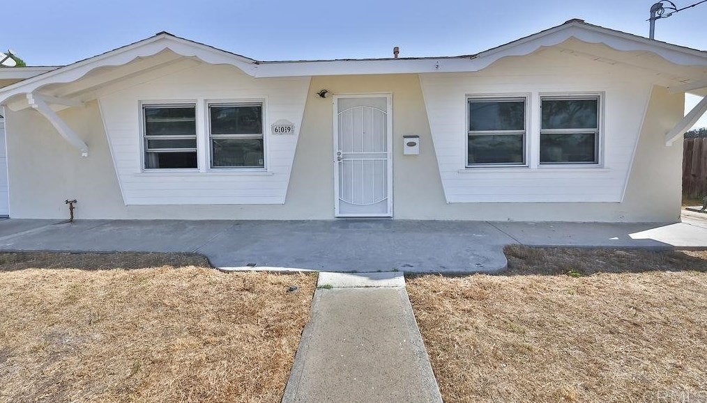 609 Carlsbad St, Spring Valley, CA 91977-5506