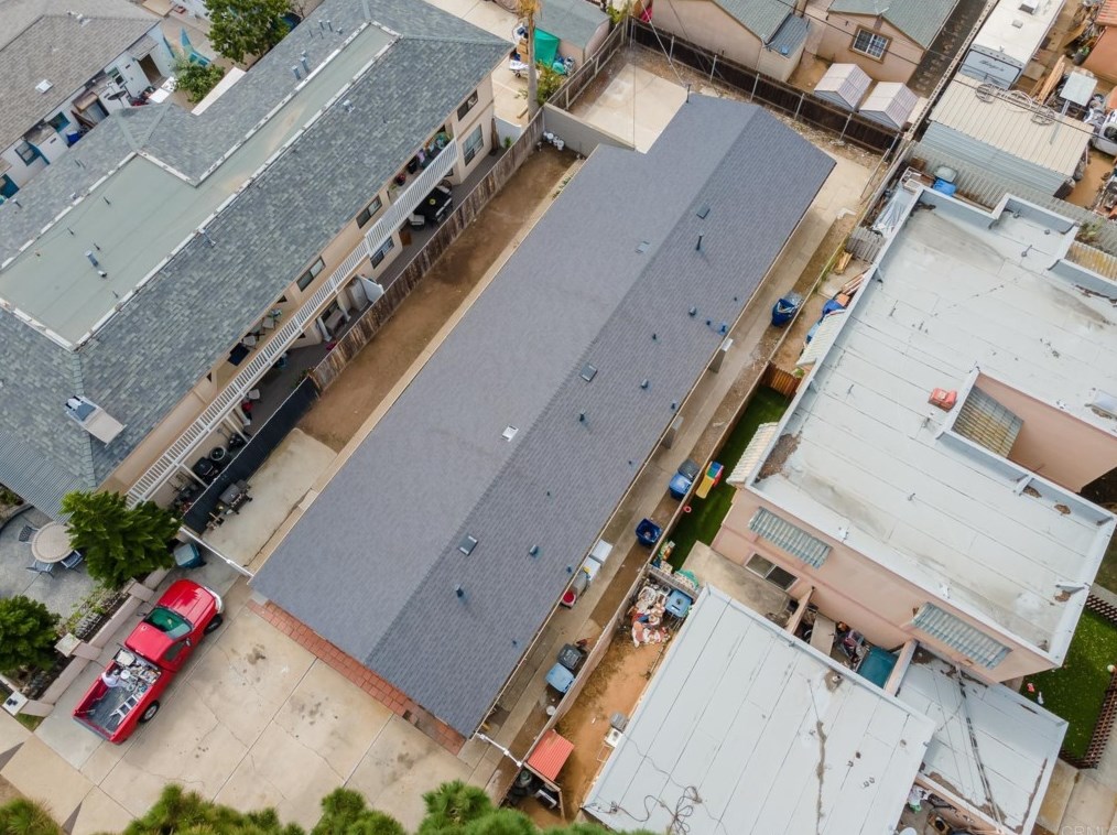 106 Madison Ave, Chula Vista CA  91911-1614 exterior