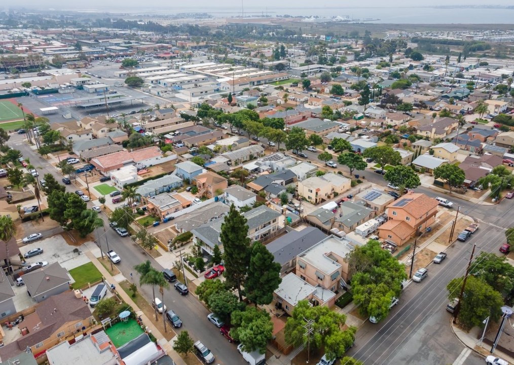 106 Madison Ave, Chula Vista CA  91911-1614 exterior