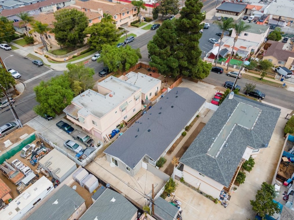 106 Madison Ave, Chula Vista CA  91911-1614 exterior