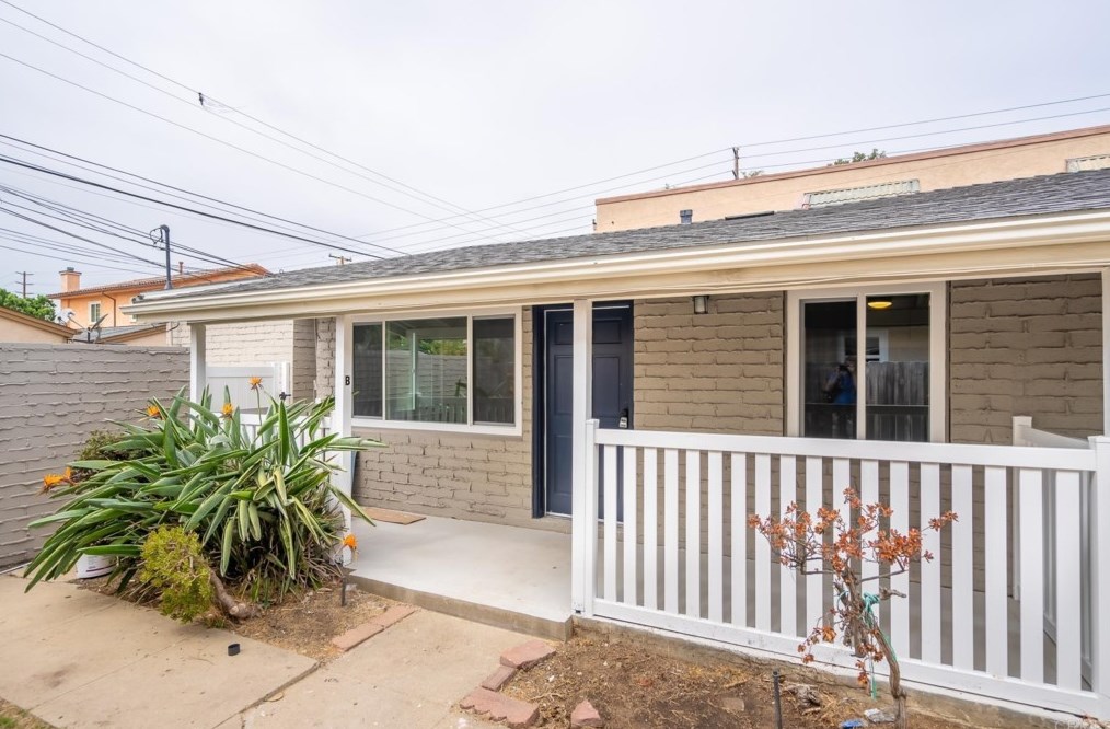 106 Madison Ave, Chula Vista CA  91911-1614 exterior