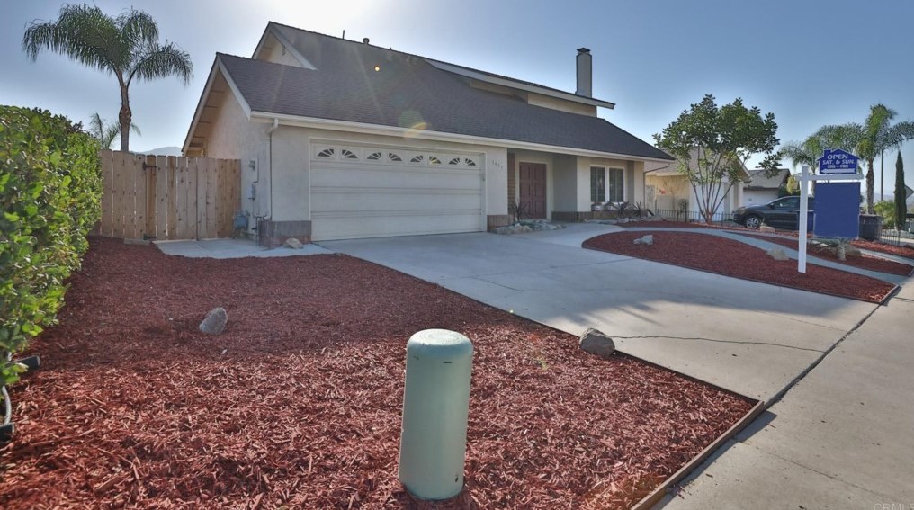 1935 Jasmine St, El Cajon, CA 92021