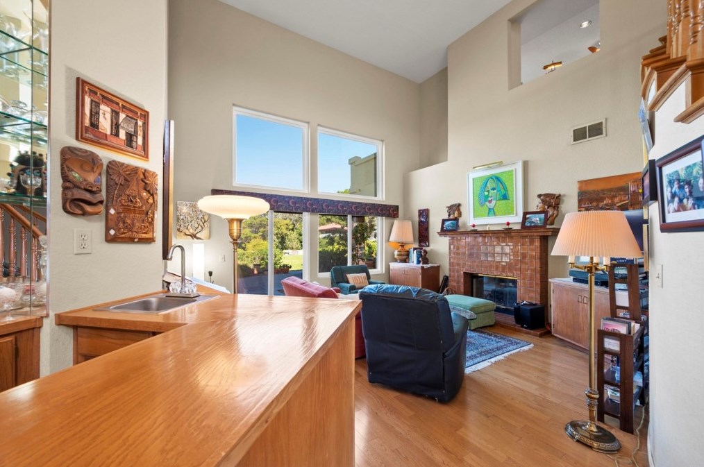 1883 Cabernet Dr, Chula Vista CA 91913-1268 exterior