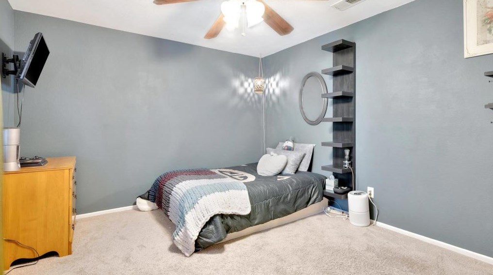 2648 Noble Canyon Rd, Chula Vista CA  91915-2535 exterior