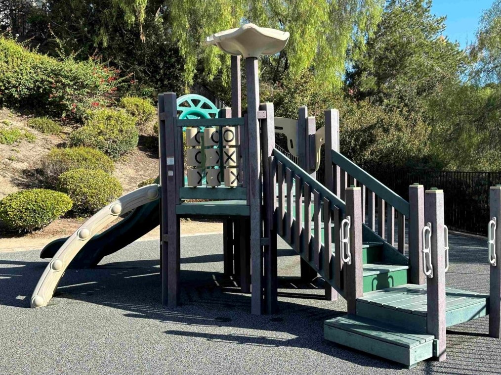 1532 Apache Dr, Chula Vista CA  91910-7144 exterior