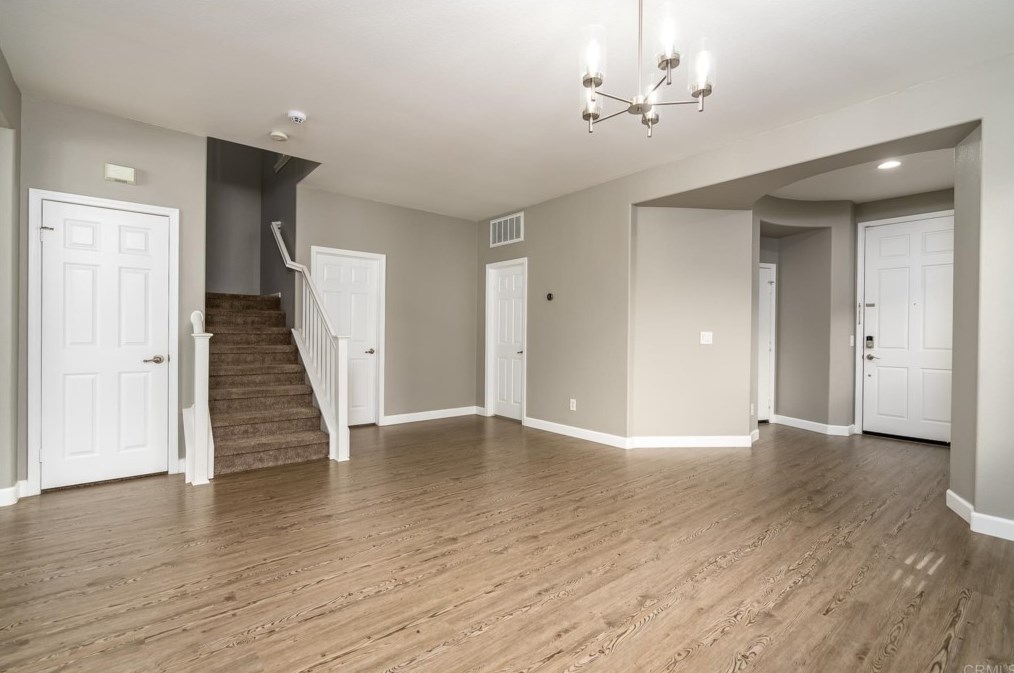 1417 Long View Dr, Chula Vista CA  91915-1667 exterior