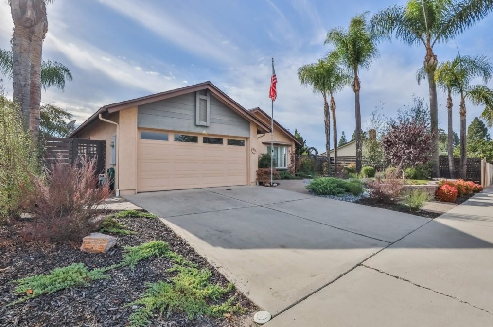 874 Xavier Ave, Chula Vista, CA 91913-2627