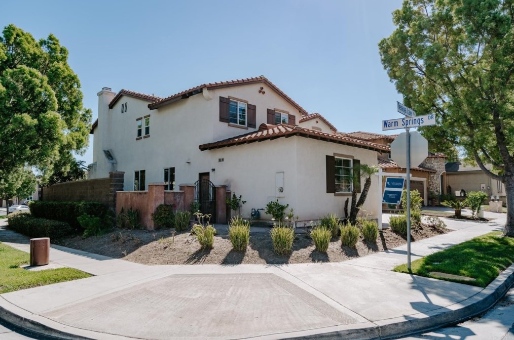 1188 Tenaya Lake Rd, Chula Vista, CA 91913-2896