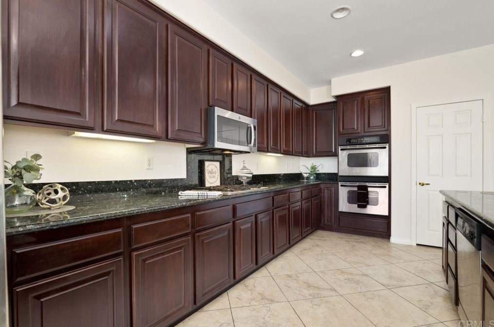 857 Renfro Way, El Cajon, CA 92019