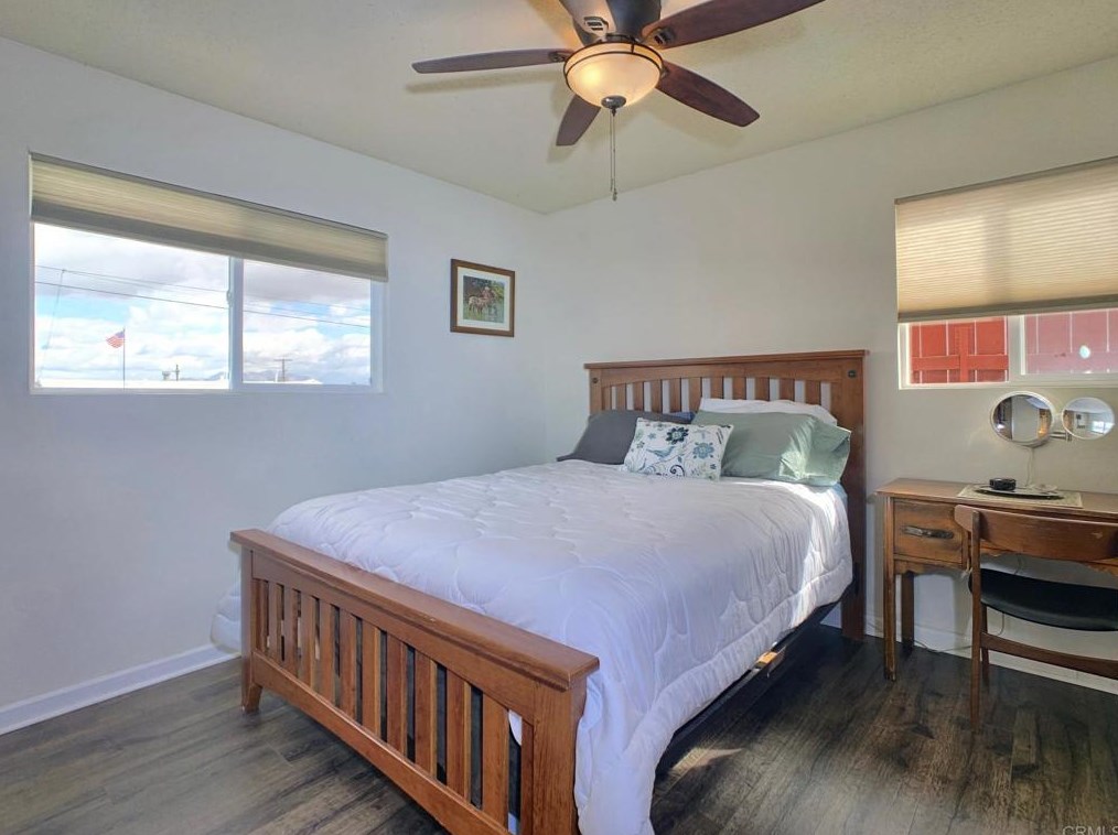8069 Poplin Dr, Santee CA  92071-3419 exterior