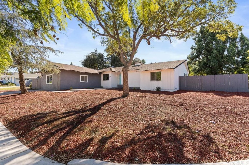 10003 Norte Mesa Dr, Spring Valley, CA 91977-3137