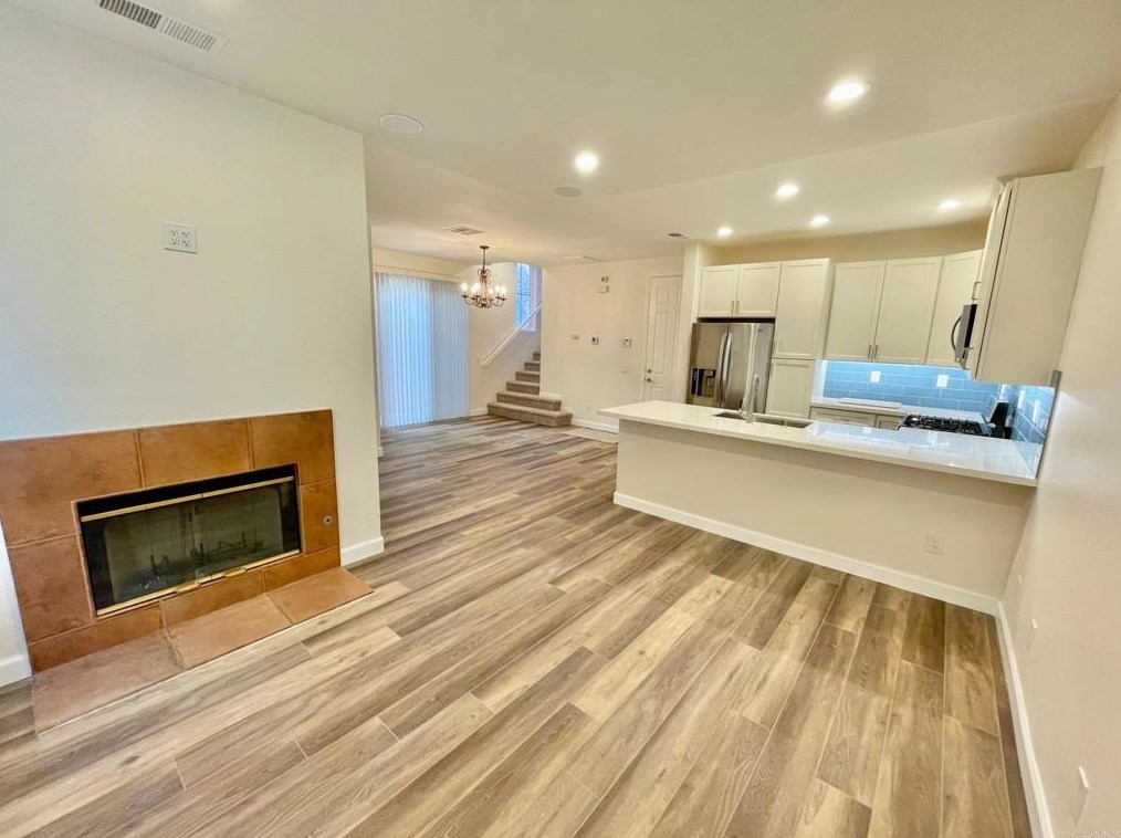 1470 Caminito Sardinia, Chula Vista CA  91915-3106 exterior
