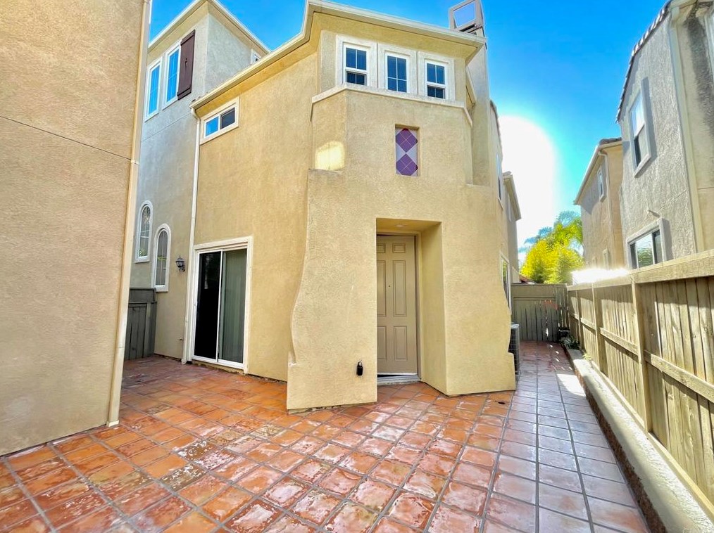 1470 Caminito Sardinia, Chula Vista, CA 91915-4139