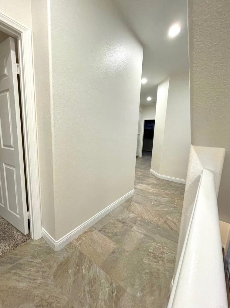 1470 Caminito Sardinia, Chula Vista CA  91915-3106 exterior