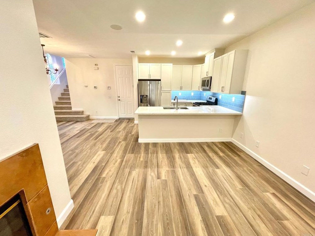 1470 Caminito Sardinia, Chula Vista CA  91915-3106 exterior