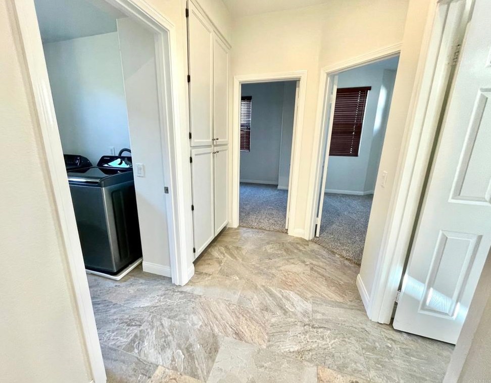 1470 Caminito Sardinia, Chula Vista CA  91915-3106 exterior