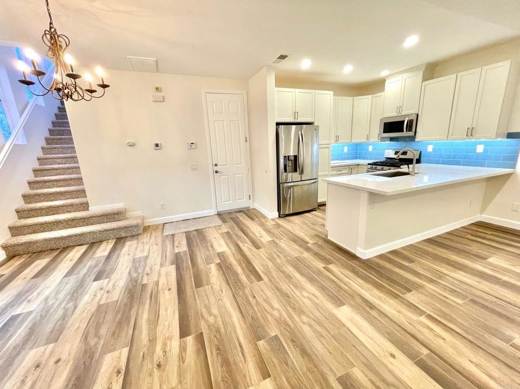 1470 Caminito Sardinia, Chula Vista CA  91915-4139 exterior