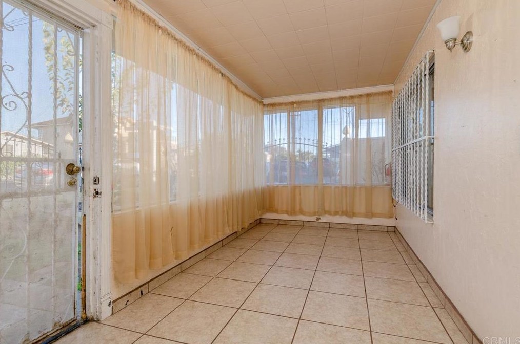 1636 Grove St, National City, CA 91950
