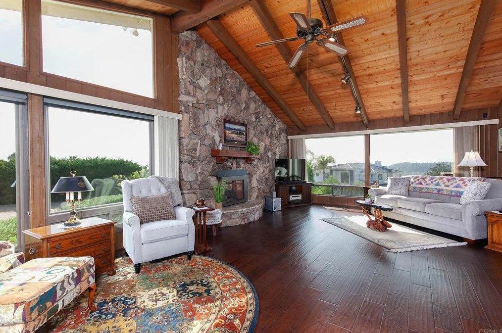 4347 Mt Helix Highlands Dr, La Mesa, CA 91941
