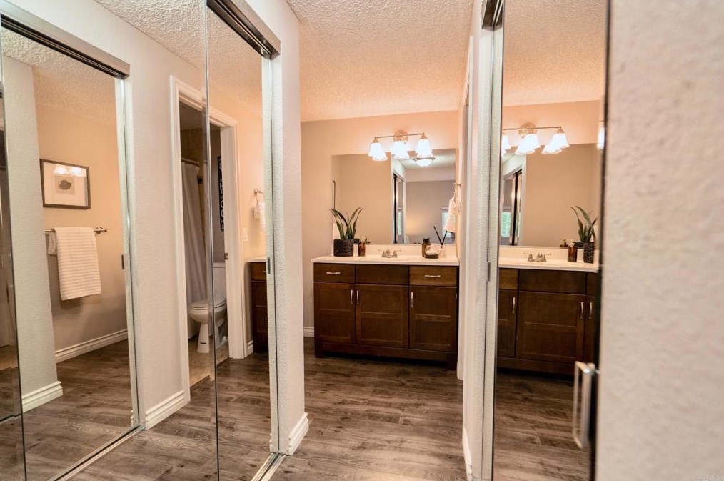 8836 Spring Canyon Dr, Spring Valley CA  91977-6446 exterior