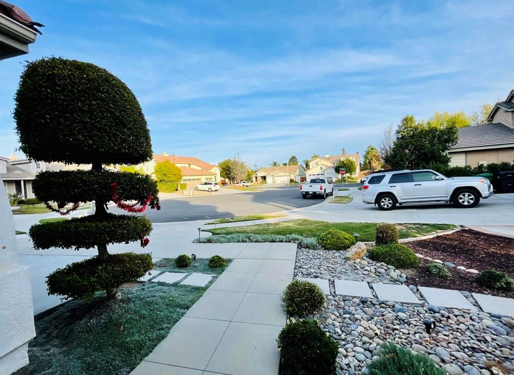 28435 Ficus Ct, Murrieta, CA 92563-3406