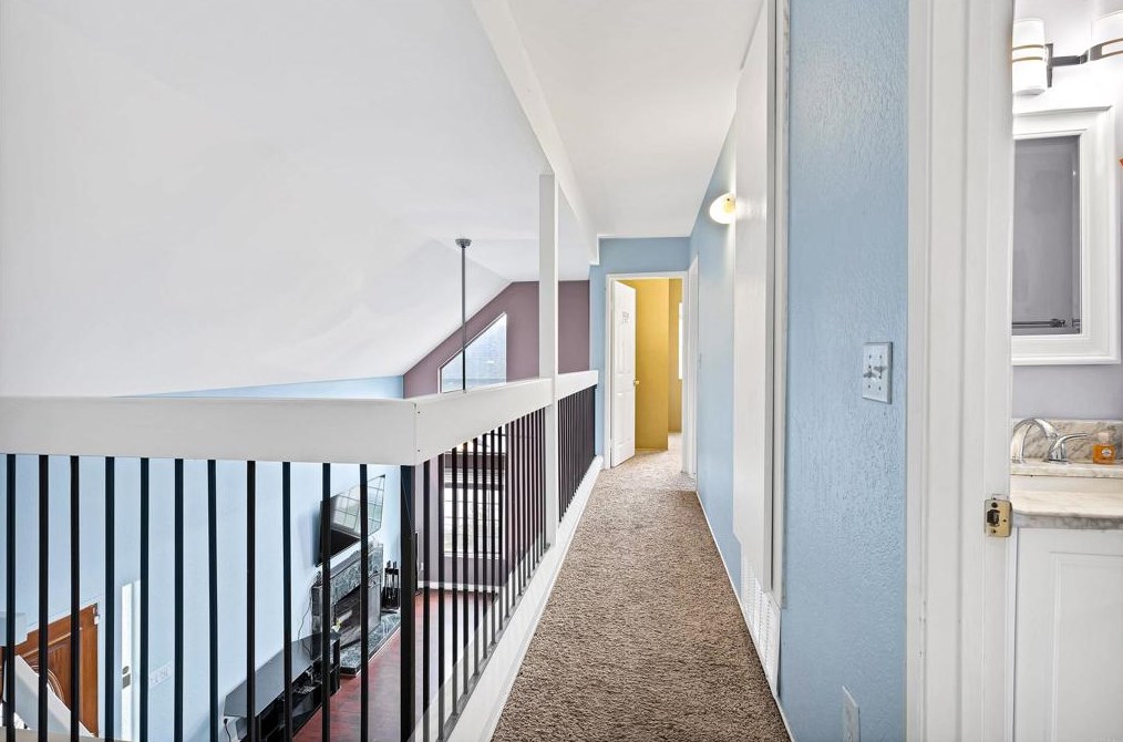 2714 Crownridge Ln, Spring Valley CA  91977-6810 exterior