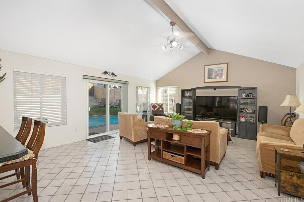 10941 Ramsgate Dr, Santee CA  92071-2823 exterior