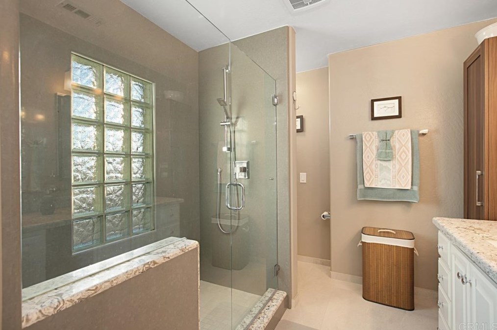 10941 Ramsgate Dr, Santee CA  92071-2823 exterior