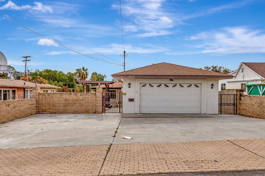 7557 Mt Vernon St, Lemon Grove, CA 91945