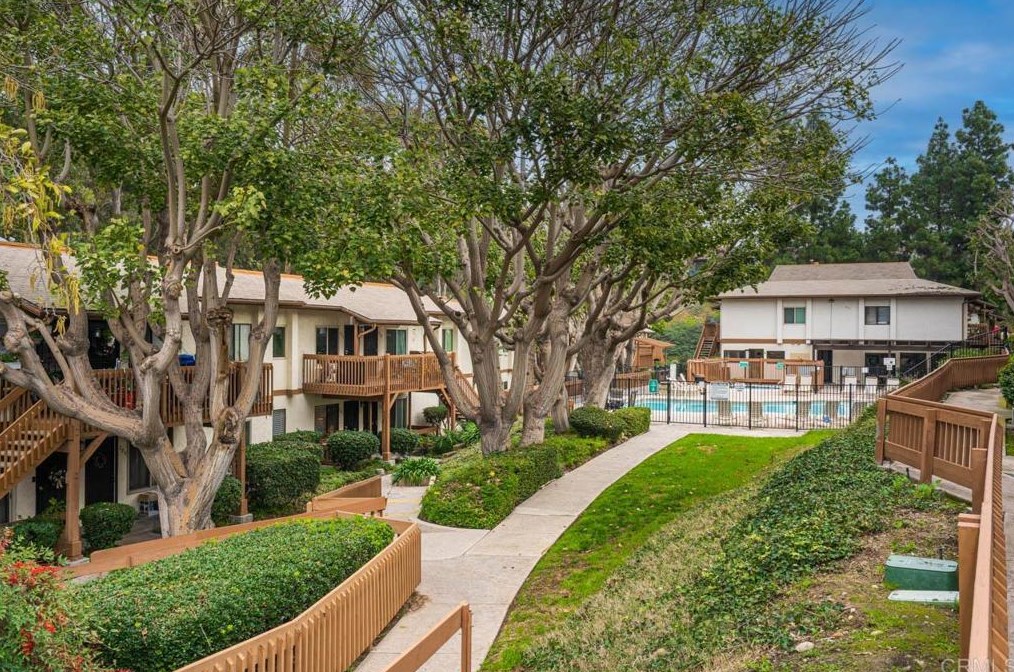 6390 Rancho Mission Rd #205, San Diego, CA 92108