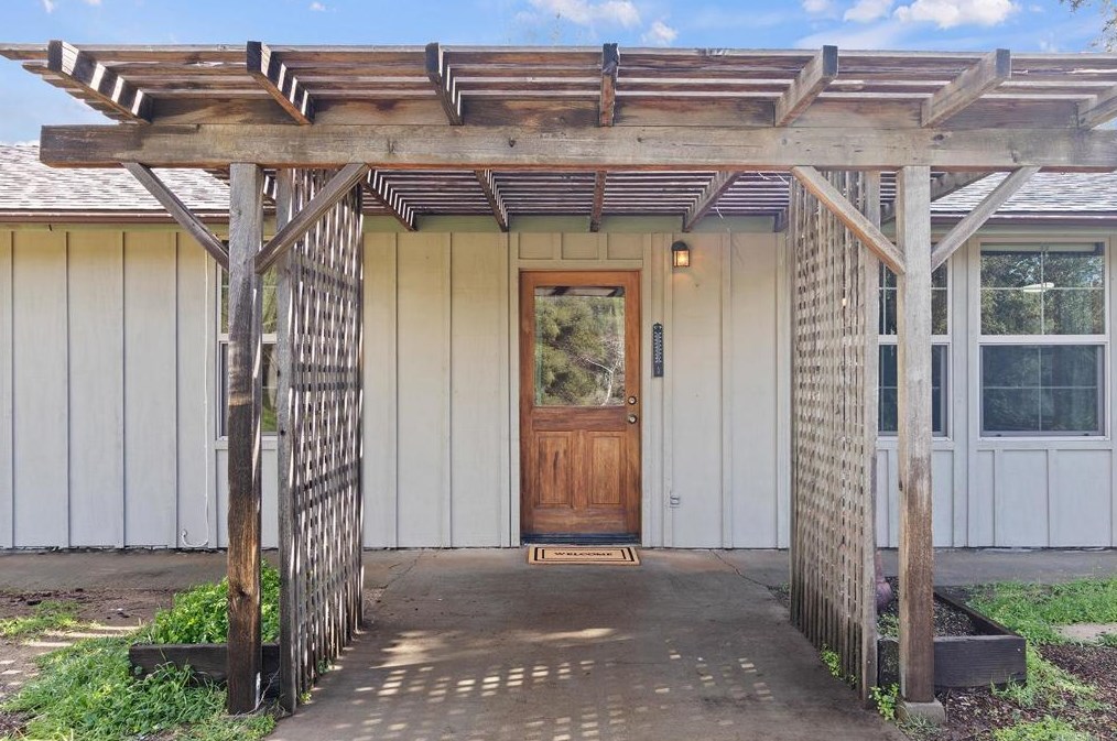 24250 Sherilton Valley Rd, Descanso, CA 91916