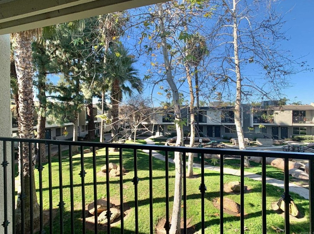 1045 Peach Ave #50, El Cajon, CA 92021