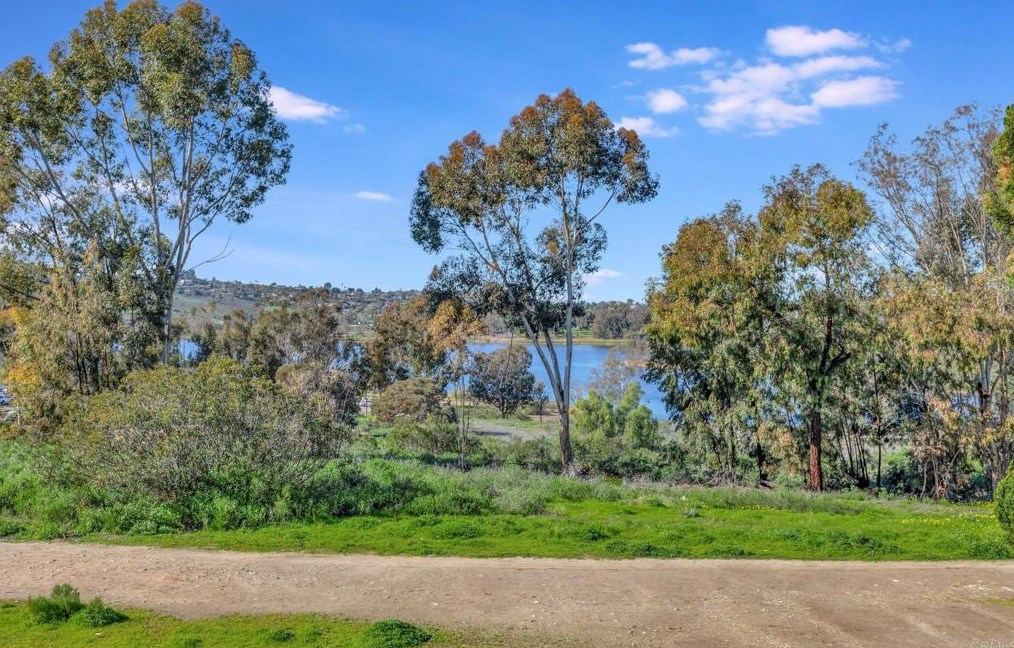 5706 Baltimore Dr #352, La Mesa, CA 91942