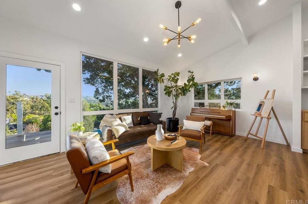 4275 Avenida Gregory, Spring Valley, CA 91977-1303