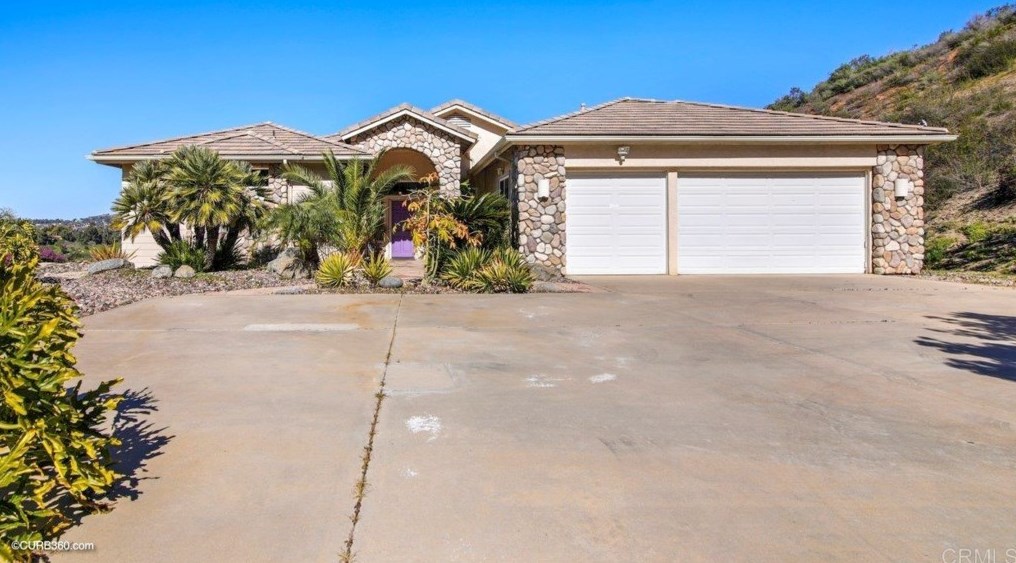 2932 Greystone Ct, Jamul, CA 91935